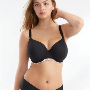 Bare Necessities TripleD black t-shirt bra